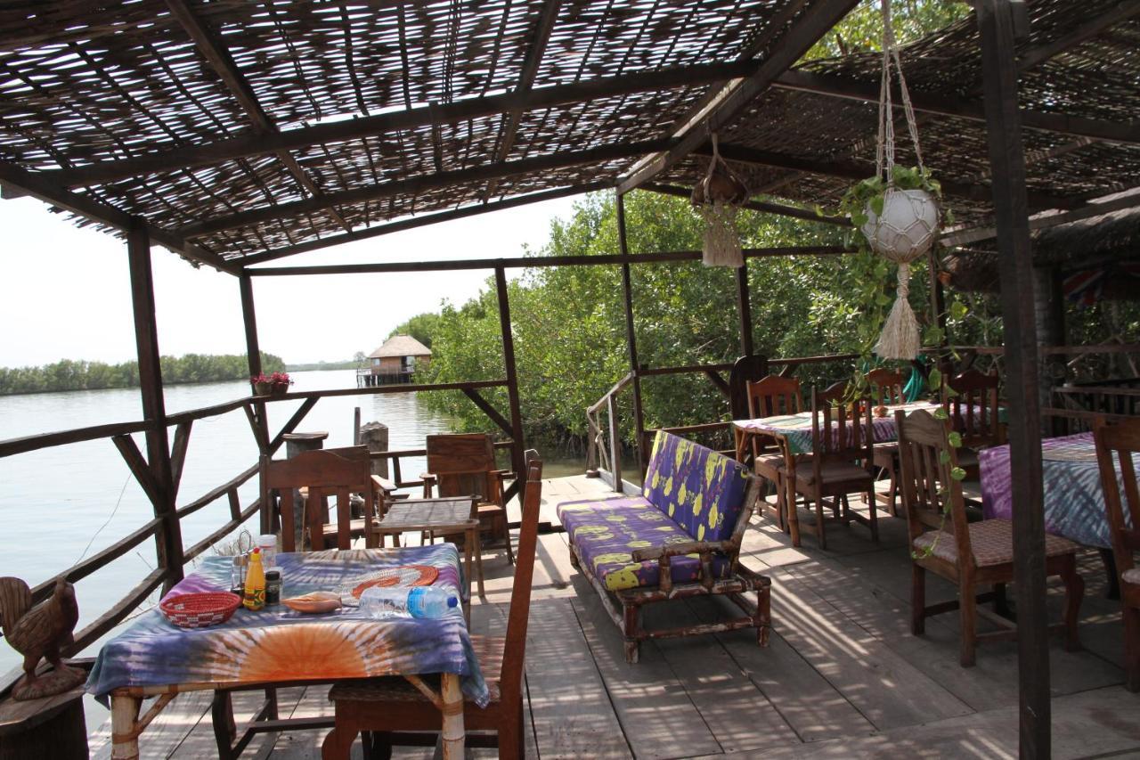 Bintang Bolong Lodge المظهر الخارجي الصورة