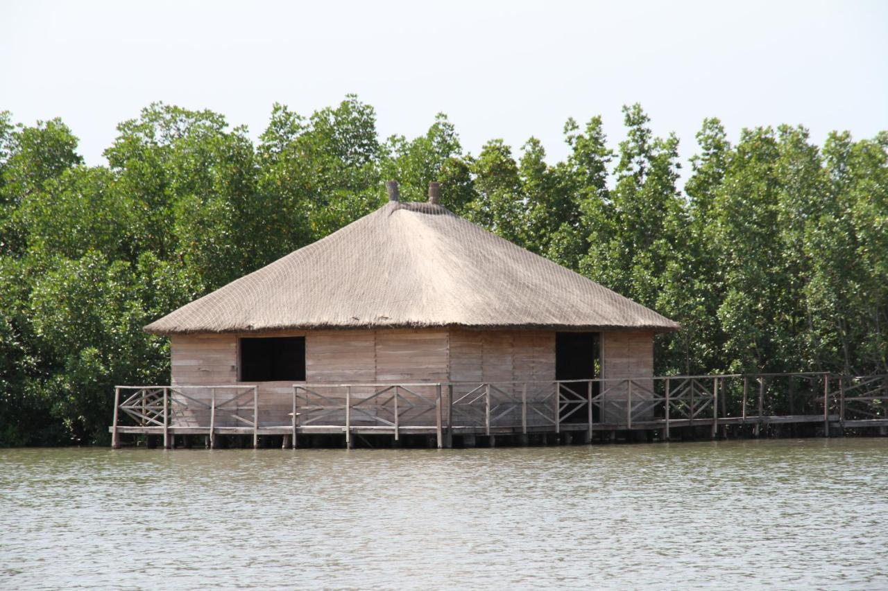 Bintang Bolong Lodge المظهر الخارجي الصورة