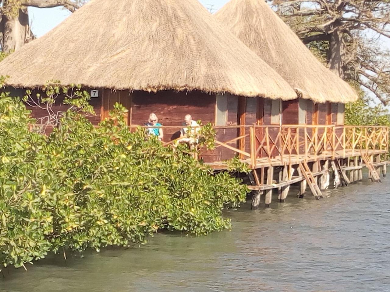 Bintang Bolong Lodge المظهر الخارجي الصورة